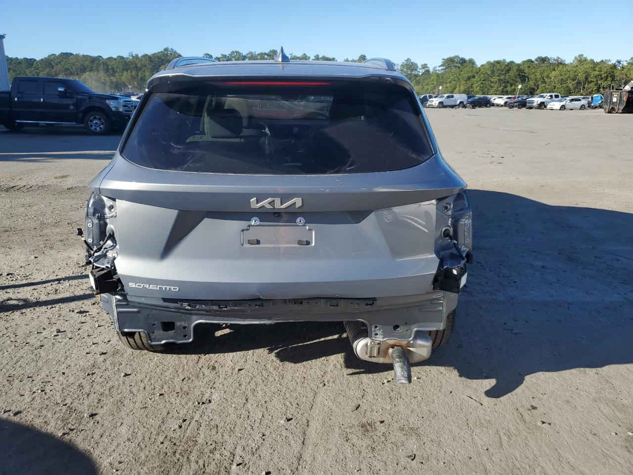 🚨 تنويه مهم
هذه السيارة معروضة في المزاد الأمريكي 🇺🇸
والمزايدة والشراء تتم عن طريق مكتب الباخرة للمزادات 🇮🇶
🔥 تدخل بكتاب الشهداء
───────────────
🚗 نوع السيارة:2025 KIA SORENTO EX
📅 تاريخ المزاد:الخميس 19-02-2026
💰 السعر: يتحدد داخل المزاد
📊 الممشى:16773 ميل فعلي
🛠️المحرك: 4 سلندر / 2.5 لتر
───────────────

🔥 مجاناً مجاناً مجاناً
📄 تقرير كارفاكس مجاني بدون أي مقابل
───────────────

🚗 سحب السيارة خلال 24 ساعة من وقت التسديد
💸 حسابات مخفّضة وعمولات أقل من السوق
───────────────

🚢 الشحن متوفر من:
🇺🇸 🇨🇦 جميع الولايات الأمريكية والكندية
➡️ شحن مباشر إلى العراق
➡️ العقبة – جبل علي – ميرسين
───────────────

🛃 تخليص كمركي كامل من ميناء أم قصر
🏔️ تخليص كمركي إلى إقليم كردستان
🇯🇴 شحن مباشر إلى عمّان (العقبة)
🇹🇷 شحن إلى ميناء ميرسين – تركيا
───────────────

🏢 فروع الشركة:
📍 الفرع الأول: بغداد – السيدية – الإعلام
📍 الفرع الثاني: الإمارات العربية المتحدة – الشارقة – الصناعية 4
───────────────

👥 مجموعة البيع والشراء:
https://www.facebook.com/share/g/17pXXBgeeU/?mibextid=wwXIfr

───────────────

🎵 TikTok:
https://www.tiktok.com/@al_bakhera?t=8qGOLioZlVE&_r=1

───────────────

📞 للاستفسار والتواصل:
+9647739115599
