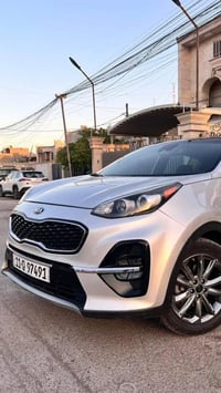 للبيع فقط سبورتج 2022  رقم بغداد  مكينه 2400   ماشيه 83000 كم  السياره...