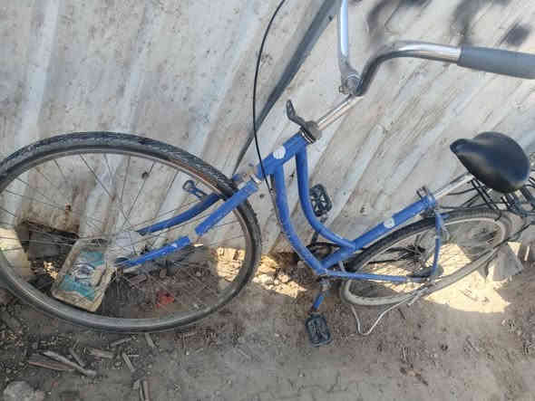 بناتي حجم 26نضيف سعر 60ناصرية مركز***********
