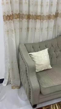 قنفات نضيفات • ٢ كبار • ٢ كراسي صغار