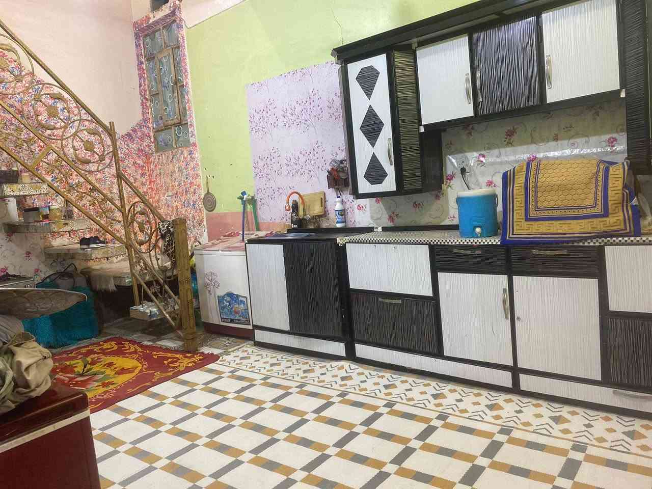 بيت زراعي سند 25 المساحه 100 متر للبيع السعر 80 العنوان الناصريه خلف المعهد التقني قريب على مركز الاسنان ساجدة الجبوري قريب على خطوة امير المؤمنين علي عليه السلام للاستفسار الاتصال على الرقم التالي ***********
