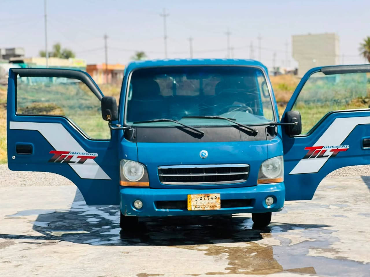 مكلف بل نشر
كيا بزون ما مسجل 
المكان قريه الاجمسه 

‭***********‬
