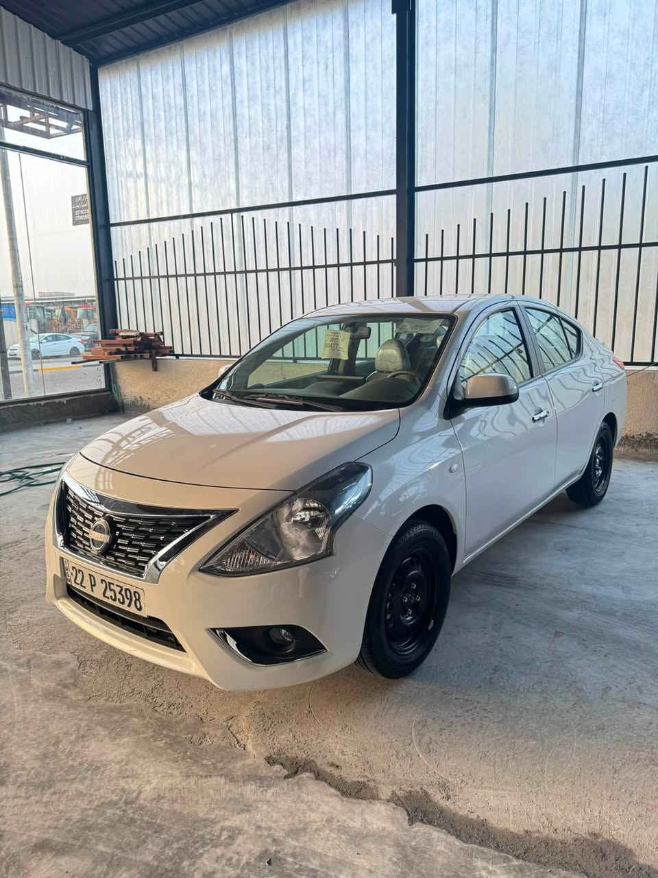 نيسان هندي 2025 زيرو ماشيه 2000  شاشه  لكزز وكاله مجانيه  دوشمه عام. ***********.
عنوان بصره
