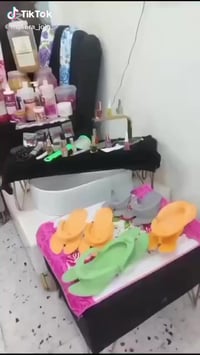 مستحضرات تجميل • جمال • دلال