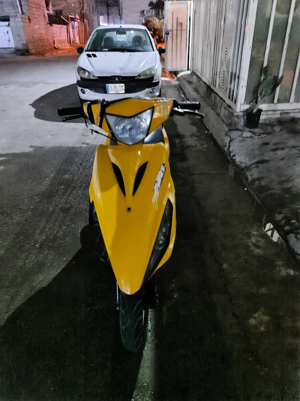 سلام وعليكم دراجه ماكس مضلع حديث موديل ١٩ كله بلاديه مكينه مكفوله جديده جانت متروكه وهسه شغلته كهربائيات كله كامله نكره سلف بس السلف باتري تشحنه بألف دراجه ربع متذب عليه بس الكفر الامامي وهذا اللي بي تيب موضح بالصوره كفراته كلهن ٤٠ الف دراجه خير من الله سعره ٤٥٠ وبيه مجال حك جيتك مكاني بغداد جديده ***********
