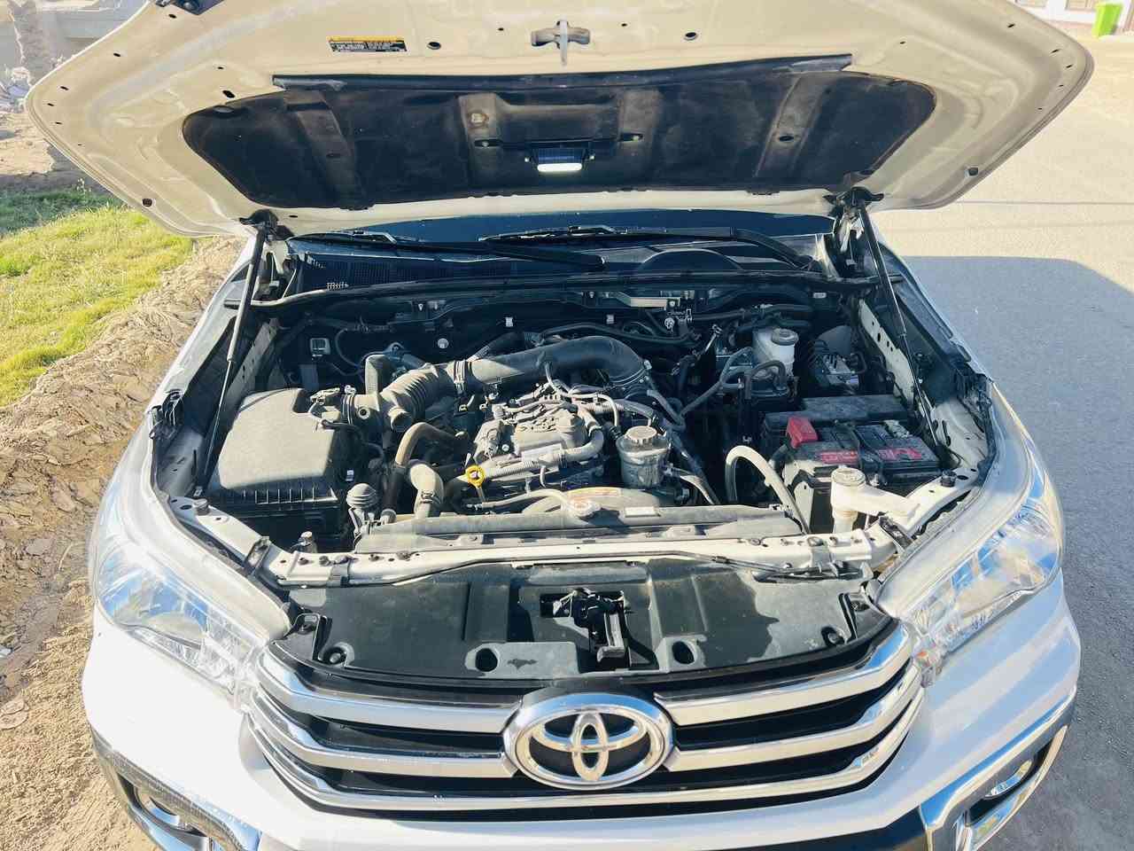 السلام عليكم هايلوكس 2023رقم بغداد بسمي مكفوله كفاله عامه ماشيه 42 الف حقيقي شركة ساز فول مواصفات بصمه كشن تبريد تدفه مانع انزلاق مثبت سرعه بعد بيه هواي مواصفات جديده بمعنا الكلام السعر 280 بالعافيه ع الياخذه رقم الهاتف *********** 
رقم الهاتف ***********
