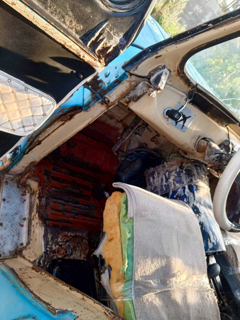 سيارة واز بدون للبيع موديل ٩٢ تحويرة كاملة محرك ونجي كير اوتوماتيك استيرن باور دسك  شاصي دنكير داخل بلادي بدون صبغ اكسل روسي سيارة جاهزة من كلشي السعر ٤مليون وبي مجال للشراي استفسار اتصال ***********الموقع ديالى قرة تبة
