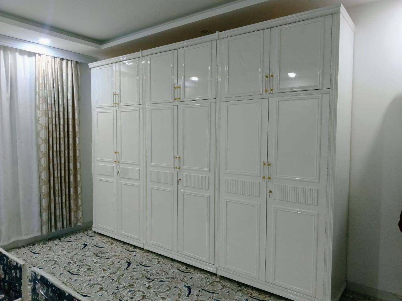 #قسط_غرفتك_براحتك
✔️ ويانا مدة التقسيط سنة و نص بدون مقدمة على منصة اقساطي
✔️ لحاملي ماستر كارد الرافدين من الموظفين و المنتسبين و المتقاعدين
✔️ يوجد فصال حسب الطلب
✔️ يمكنكم استبدال غرفكم القديمة بغرفة جديدة وتقسيط الفرق
✔️ غرف نوم باحدث الموديلات من خشب الصاج
📌العنوان : الموصل / الجانب الأيمن / الصناعة القديمة / اليابسات 
📱اسياسيل : *********** (يوجد واتساب)
📱 كورك : ***********(يوجد واتساب)
