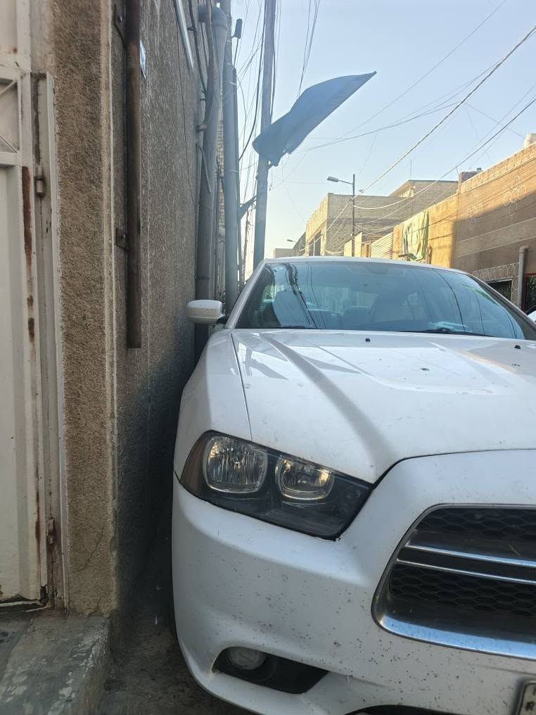 سلام عليكم أقره التفاصيل علا راحتك السياره مال جناي 
للبيع دوج جارجر ٢٠١٣ 
تفاصيل مكينه وكير بل جيس لا تنقيص لا بخار خير من الله 
دوشمه عام علا يدي + تغليف طبقات للبيبان ول أرضية مانع صوت وحرار ول جام هم مغلف مانع حراره 
تخم تاير أبو الورده ٢٥ نتاج 
مازدات تغليف ويه البجم كله مغلف 
صدر عام جديد  حجرات شادهن ب٤ ورقات 
سنويه بسمي رقم نكليزي بغداد بسمي 
سنويه صاقطه صار شهر اني اتحمل كافه التكاليف 
تبريد ويه السويج بدون دوانز أبد ومعروف هاذ الشكل بل بانزين
ادامه كامله اني مسويهه قبل سبوع ترايك للبصره 
ضرر جاملق وبنيد نفس الون بل سونار يطلعن فتح 
وعندك باب مقسم بيهه مكانات بارد ٢ 
أي شي ناسي خابرني أكون ممنون  مراوس اوبامه فقط 
عنوان بغداد مدينة الصدر نهايه الفلاح السعر ١٦٠ 
*********** بغداد, العراق
