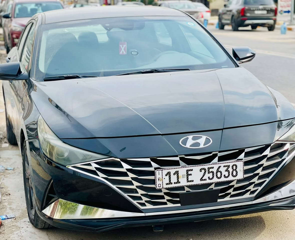 سلام عليكم النتره مديل ٢٣ امريكي بسمي تحويل 
السيارة جاهزه من كلشي السيارة خير من الله كامله من كلشي الشراي يتصل مكان حي الجهاد الرقم ***********
