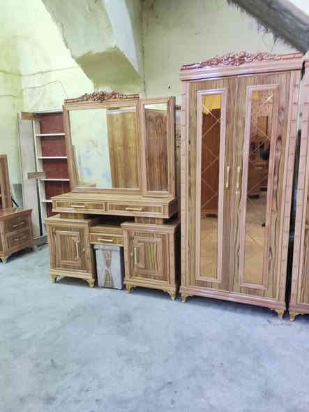 غرفه نوم جديد 
العنوان حسنكوي قرب جامع النور 
***********
***********
