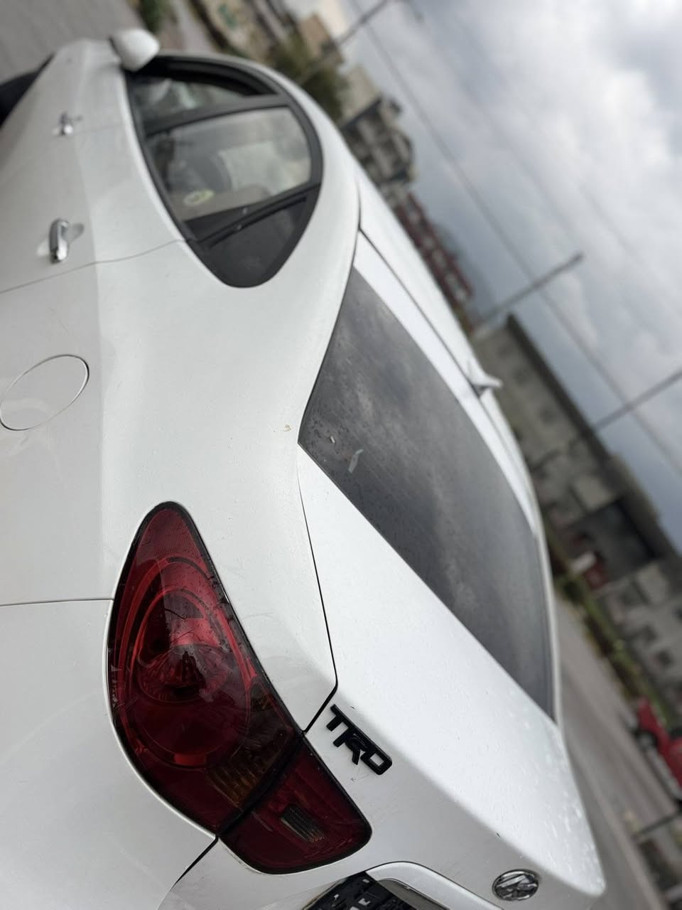 س 2008براوه فو ل فول مواسه فات به س سلابد نيه گىرو مه كينه و كاره بأى به شه رت مواسه فات شا شه كاميره كوشن جلدو هيته ر شوين حه ينه ك سوكان فوليو م و ئا وينه كاره با سه يا ركه كا مل مه سه رف و ده سكا رىه شوين رانيه بو زانينى نرخ په يوه ندى به م ژم بكه ره تا به ناوى خودا ه‍وندا ئاڤانتى سپورتىه ***********
