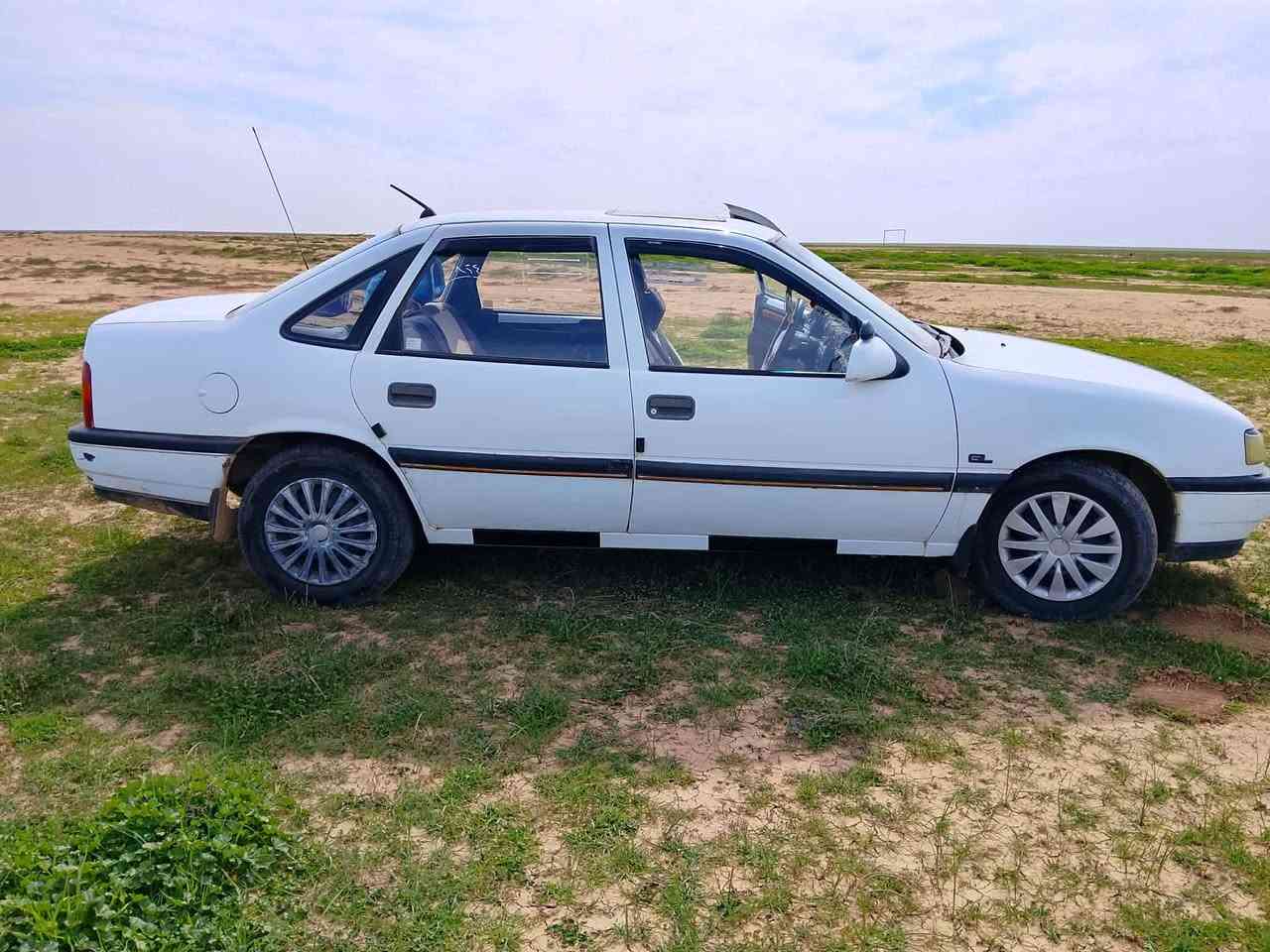 اوبل فكتره حجم 16رقم بغداد سياره  بلادي بلا صبغ تريد تحويل تريد وكاله سعر 39 وبيه مجال الموديل 1990 المحرك لا صرف ؟‏‪0770 827 2428‬‏/////‏‪0750 072 7962‬‏
