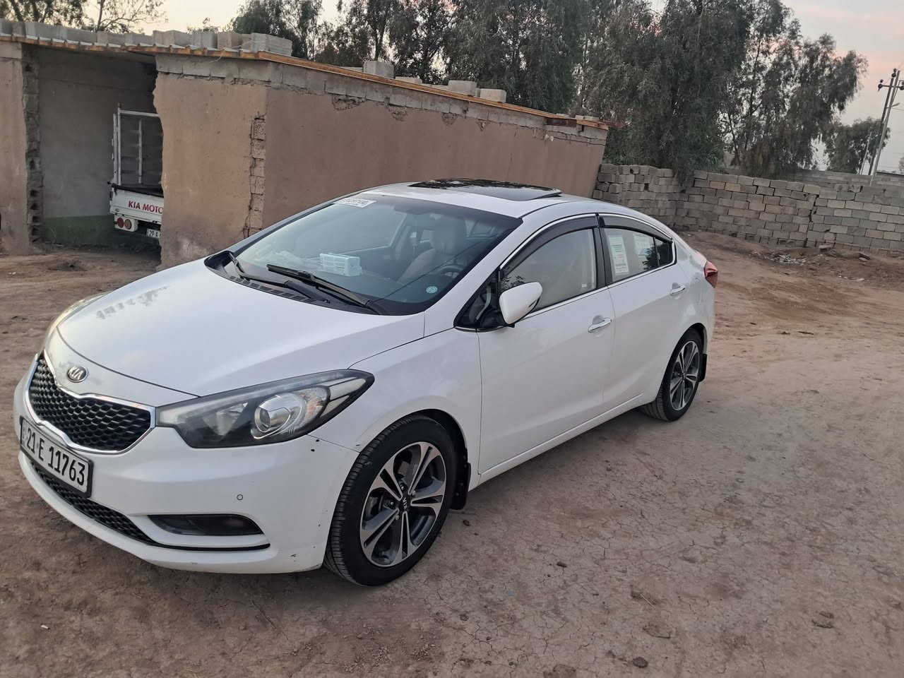 سياراتو 14فول الفول سيارة مال بيت الانتصال على الرقم ***********
