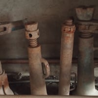 جكات عدد اربعه أبيع شلع السعر 125 جرف النداف الحي الصناعي اتصال 077024...