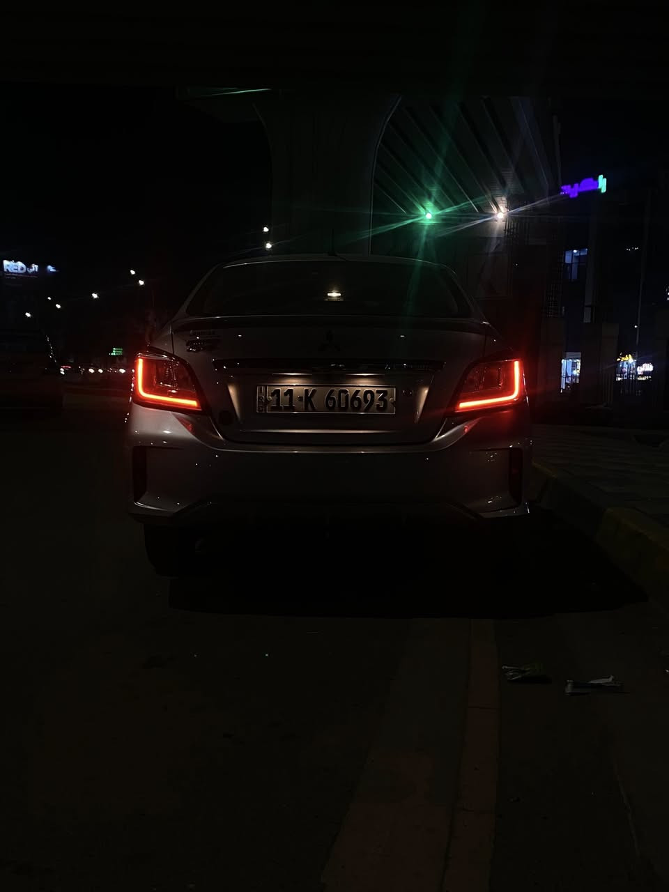 السلام عليكم مسيوبوشي ميراج موديل 2023
وارد أمريكي حادثهه بنيد او جاملغ اليسره بدون دواخل 
السياره بيهه منضومت غاز 
تخم تاير جديد 
السياره جاهزه للأخير 
مواصفات 
تحكم استيرن جهتين 
شاشه جبيره 
رادار امامي 
تبريد ابيانو 
أربعه جام كهربائي 
حاكيه مال اتصال 
رقم بغداد بسمي 
السعر  105 
مكان السياره الدوره 
اي استفسار ***********
