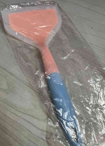 ادوات مطبخ مكونة من 5 قطعة تفاصيلهم اسفل كل صورة كلهم 15 الف والتوصيل مجاني للحجز واتساب  ***********
