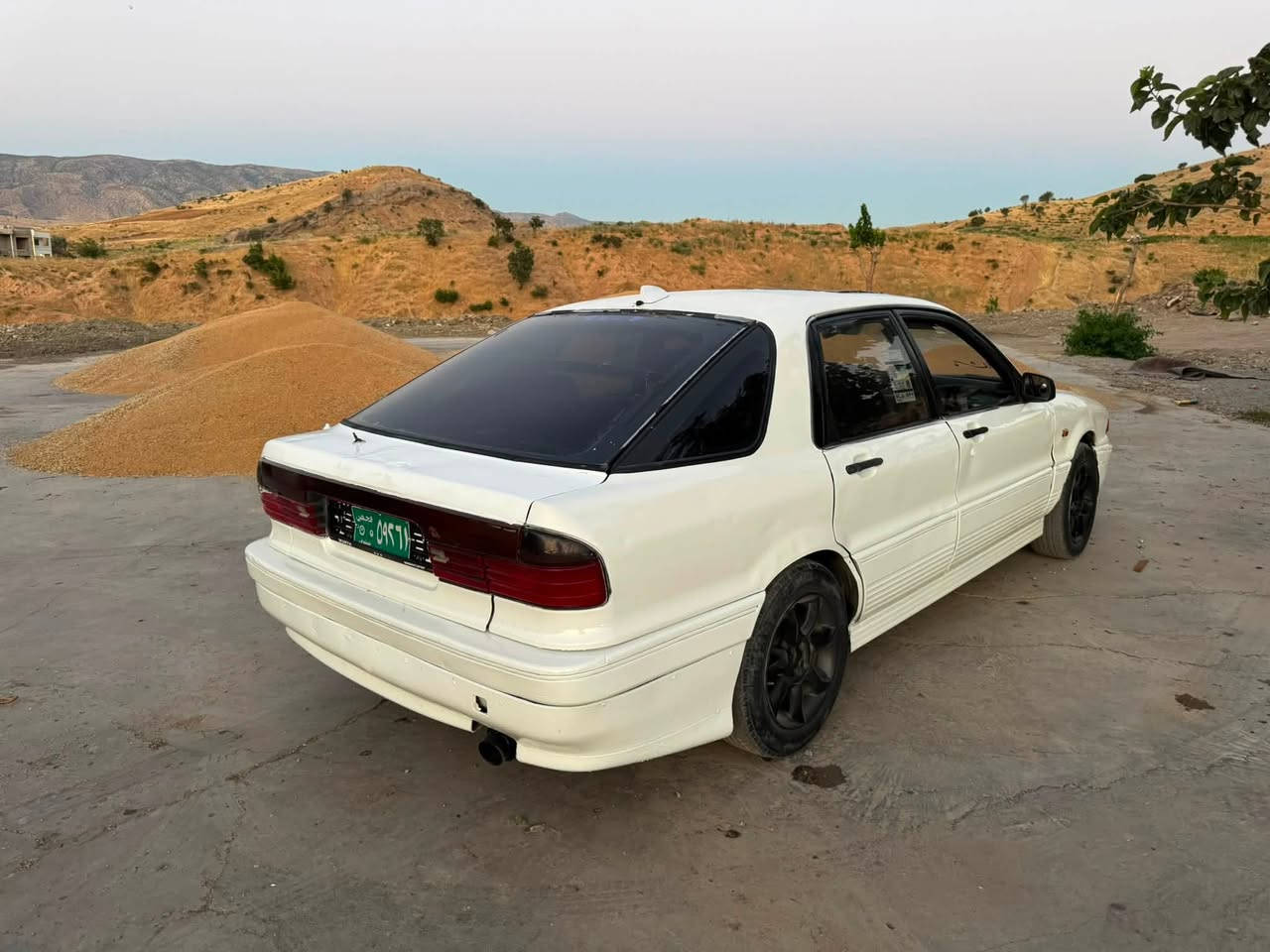 مؤديل ۹۲ مەکینە ٦٤هۆندە گیرو مەکینە بەشەرتی فیتەر موسو براوە بەشەرت ئارم ئەسلی بەشارت جام کارەبەو ئاوینە کارەبەی ۲٥٠مەسرافی تئدانیە گۆرینەواش دەکام شوین شەقلاوە


**إذا كنت صاحب هذا الإعلان وتريد حذفه لأي سبب، رجاءا أرسل رسالة إلى الدعم الفني**