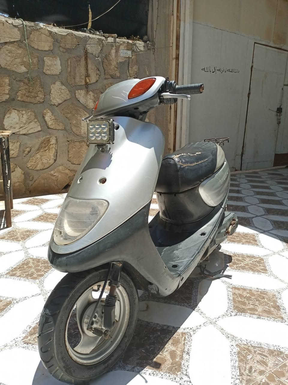 درجة منغولي للبيع نضيفه شغاله نكره سلف كهربائيات شغاله كله سعر 300/مكان ناصريه مركز/***********
