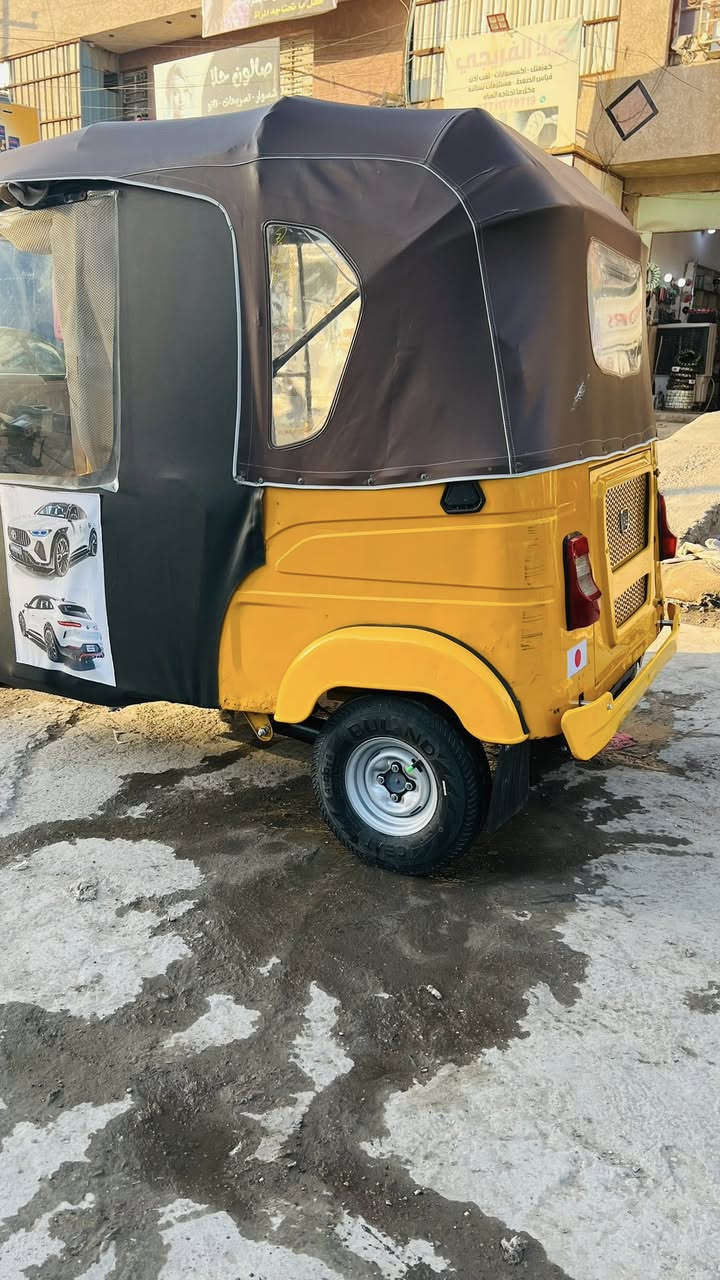 السلام عليكم تكتك 2021 البيع  بسمي تكتك  المكان بلديات شارع الكهرباء السعر 7800 بيه مجال بسيط رقم الهاتف ***********
