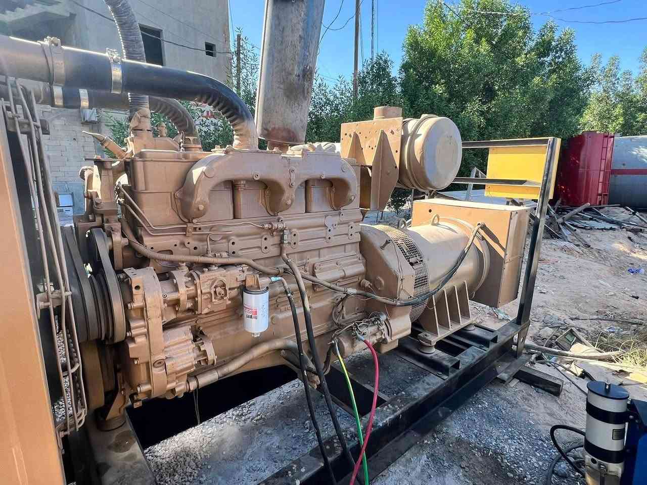 اثنين كمنز 5-5 خمسة ونص كم شفت جبار مجفت جديد أمريكي اصلي ستندر بلاد مولده داير 61 راديتر وانتر كلر وكهربائيات شرط الحمل لا تنقيص ولا تبخير راس توليد 500 و550 
موجودات كربلاء حي النصر عباس الصالحي 
***********
