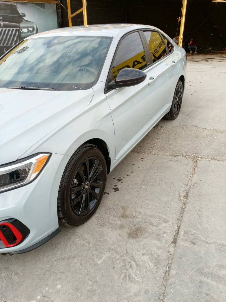 Jetta 2025 sport ***********
