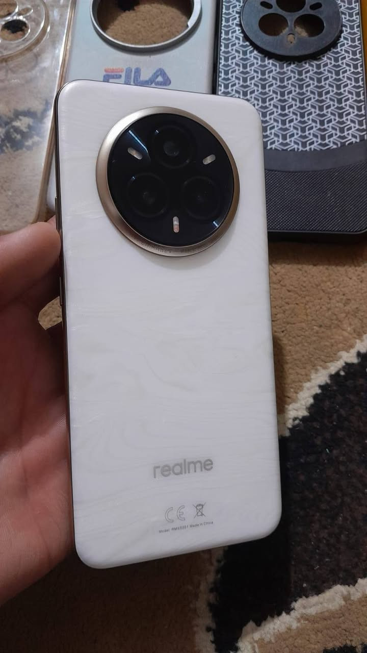 سلام عليكم
ريلمي 14برو بلس
ذاكره512رام14+12
معالج سناب دراكون 90فريم بوبجي
ملك البورتريه كامره50+50+50
بطاريه6000يدعم شحن80واط
نضافه99مستعمل قليل
اندويد16محدث
الجهاز بي فطر ولا يبين 
ملحقات كارتون 3كفرات نقصه شاحن
مراوس 13برو ماكس لو هونر 200برو


**إذا كنت صاحب هذا الإعلان وتريد حذفه لأي سبب، رجاءا أرسل رسالة إلى الدعم الفني**