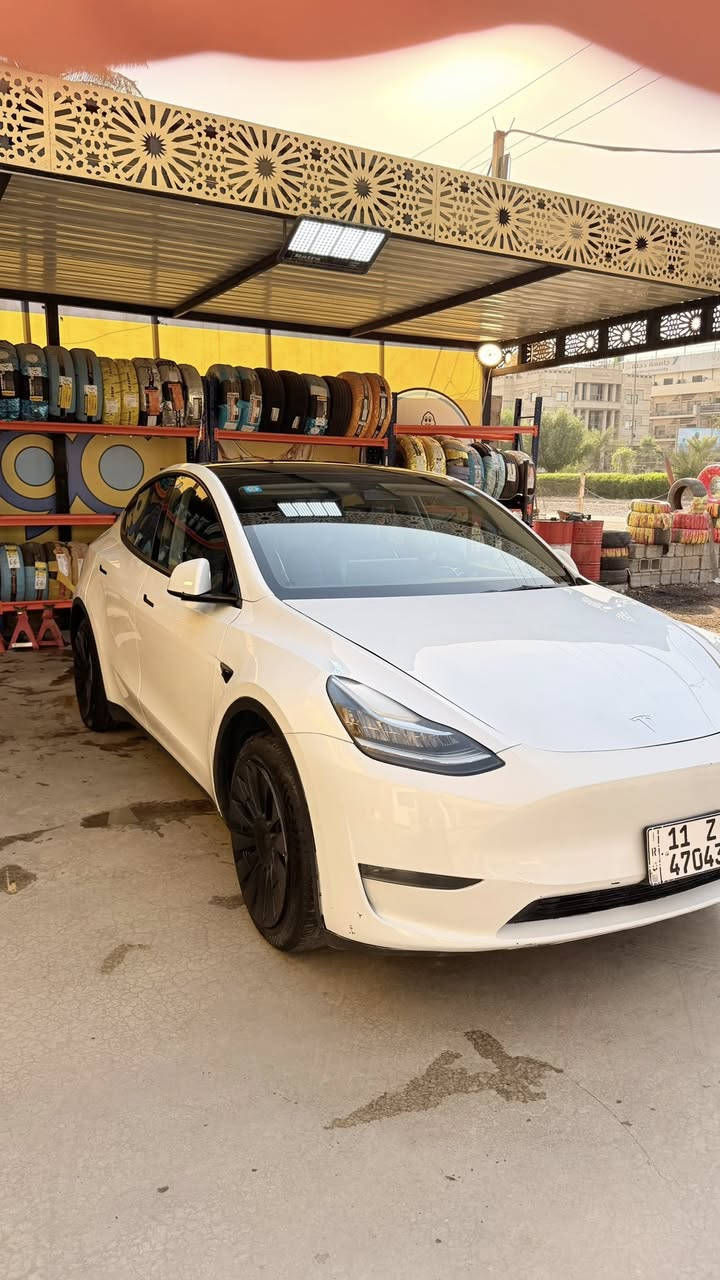 تيسلا Y دبل ماطور 2023 لونك رينج نظيفة جداً
بـ 165 ورقة حادثها جاملغ خلفي 

للبيع او المراوس باحدث ***********
