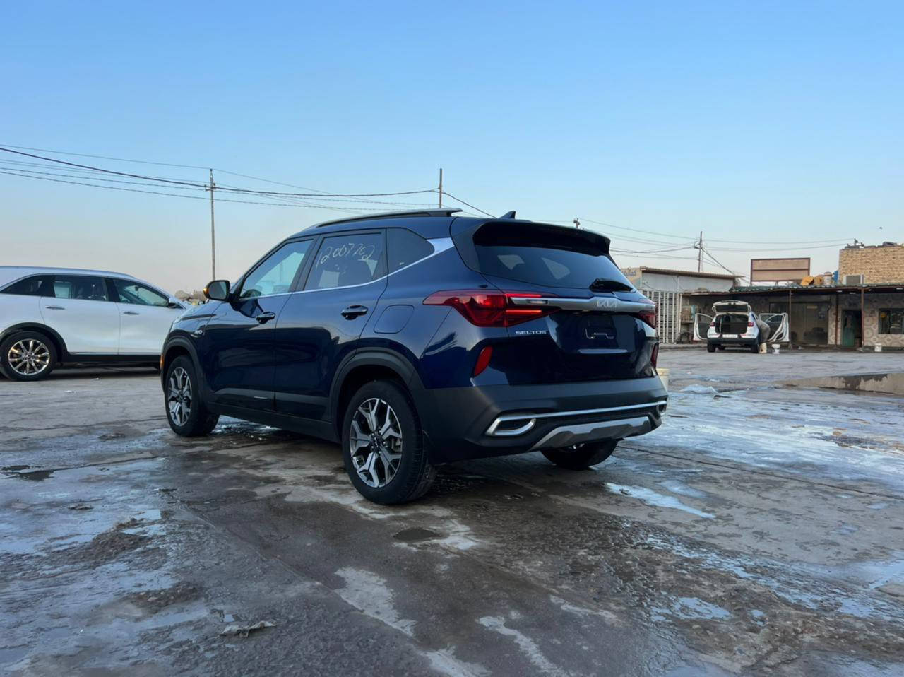 سلام عليكم للبيع كيه سلتوز موديل 2023 فول موصفات واحد علا واحد موصفات خاصه فتحه وبصمه وشاشه ايباد وبجم عدسه زنون بلادي وكشنات جلد سايد بريك بصمه بواب بصمه كشنات تدفه استيرن تدفه كشنات تبريد شاحن وايرلس تبريد بيانو رادار امامي شغال رادار خلفي رادار يمنه ويسره حساس اطارات كشاف امامي شغال نضمه قياده حجم المحرك 2000 دوش لد خلفي شغال كشنات خلفيه تدفه تحكم جهتين حاكيه مانع نزلاق شاشه كبيره ولمس كامره دواره اشاير بل مري تشغيل عن بعد ضويه داخليه دمام صوت دواخل صاج اسود ملكي كشنات كهرباء السايق والصدر هم كهرباء ولكب كروم لد امامي وعدسات 5 ماشيه 32 وبعد بيها موصفات هواي السياره حره جايه بسمي بدون رقم تترقم جميع المحافظات بيها رقم فحص موقت تمشي بي خلال 3 اشهر دخول جديد السياره مكفوله من الصبغ التبديل والغرق والبارد والشخط كفاله عامه ماعده الدعاميه فقط جميع الرباكات سليمه ***********
