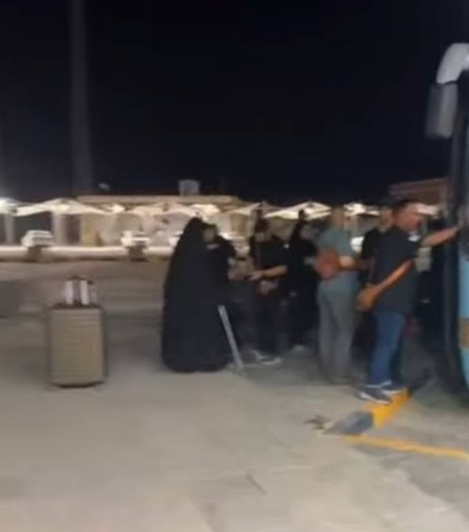 بلاش بلاش خلي الناس تزور كله اهل السماوة يستاهلون اكثر
فرصه بلاش بلاش بلاش السعر 200 الف عراقي
عندنا اقساط 250,000 مقدمه 100 وكل شهر 50
الرميثه والوركاء والخضر والسوير والمجد
يران بري تاريخ السفر 20\7
 بسعر 200الف بلاش بلاش 
ايران 🇮🇷 والاجواء الحلوة 
 مكتب علي حسين 
 الحك الحجز 💺
سعر 200 ألف عراقي بلاش بلاش يدللون عوائل السماوة وركاء رميثه خضر
بلاش بخدمة زوار أهل البيت ( ع )
نقل وسكن ومزارات دينيه 🕌 
➖➖➖➖➖     
 تاريخ السفر 20\7

كروب ايران بري ( قــم - مشهد + نيشابور)
مدت الرحله 11 يوم
على بركة الله تستمر رحلاتنا الى ايران  ان شاءالله🤲
علماً ان المقاعد محدوده سارع بالحجز 🚍
كروب ايران البري (  قم   +   مشهد + نيشابور )
4 ايام قم 🏢
4ايام مشهد 🏢
+++
1- نقل باصات سياحيه 🚌
2- فنادق ممتازه 🏢
3- مع المزارات الدينية 🕌   
4-في قم🕌+ومشهد 🕌 
5-مدت الرحله 11يوام 🧳 
6-مندوب الحمله 👮 🌐 
7- تسلم الغرف الساعة 12 ظهراً والاستلام الساعة 12 الظهر

********** مكتب علي حسين 

اي استفسار يرجى الاتصال 
***********
العنوان السماوه شارع الجسر قرب اسواق محمد جاسم
