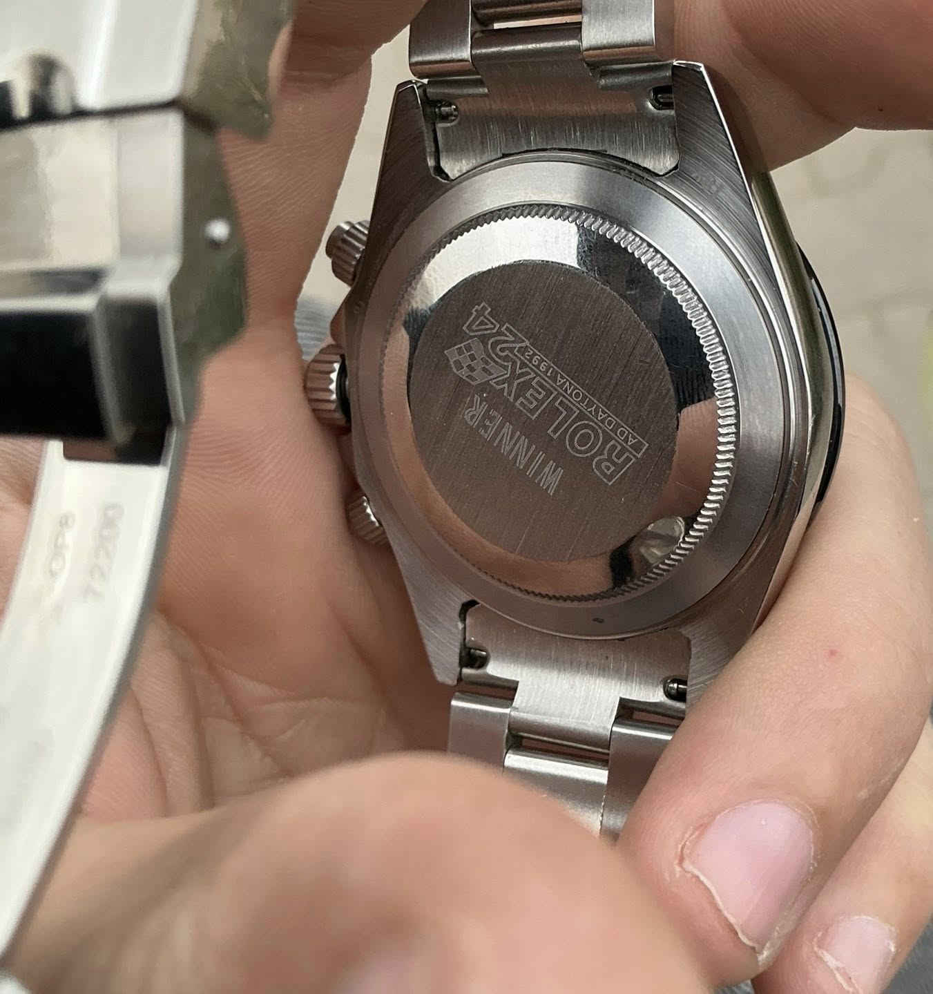 السلام عليكم ساعة رولگس دايتونا باندا
اوتوماتيك باله نظيف جدا
سناتر مواصفات عديدة
مفاتيح بحرية
عقارب وارقام لامينوس
قطر 41
مختومة بالكامل
120 الف


**إذا كنت صاحب هذا الإعلان وتريد حذفه لأي سبب، رجاءا أرسل رسالة إلى الدعم الفني**