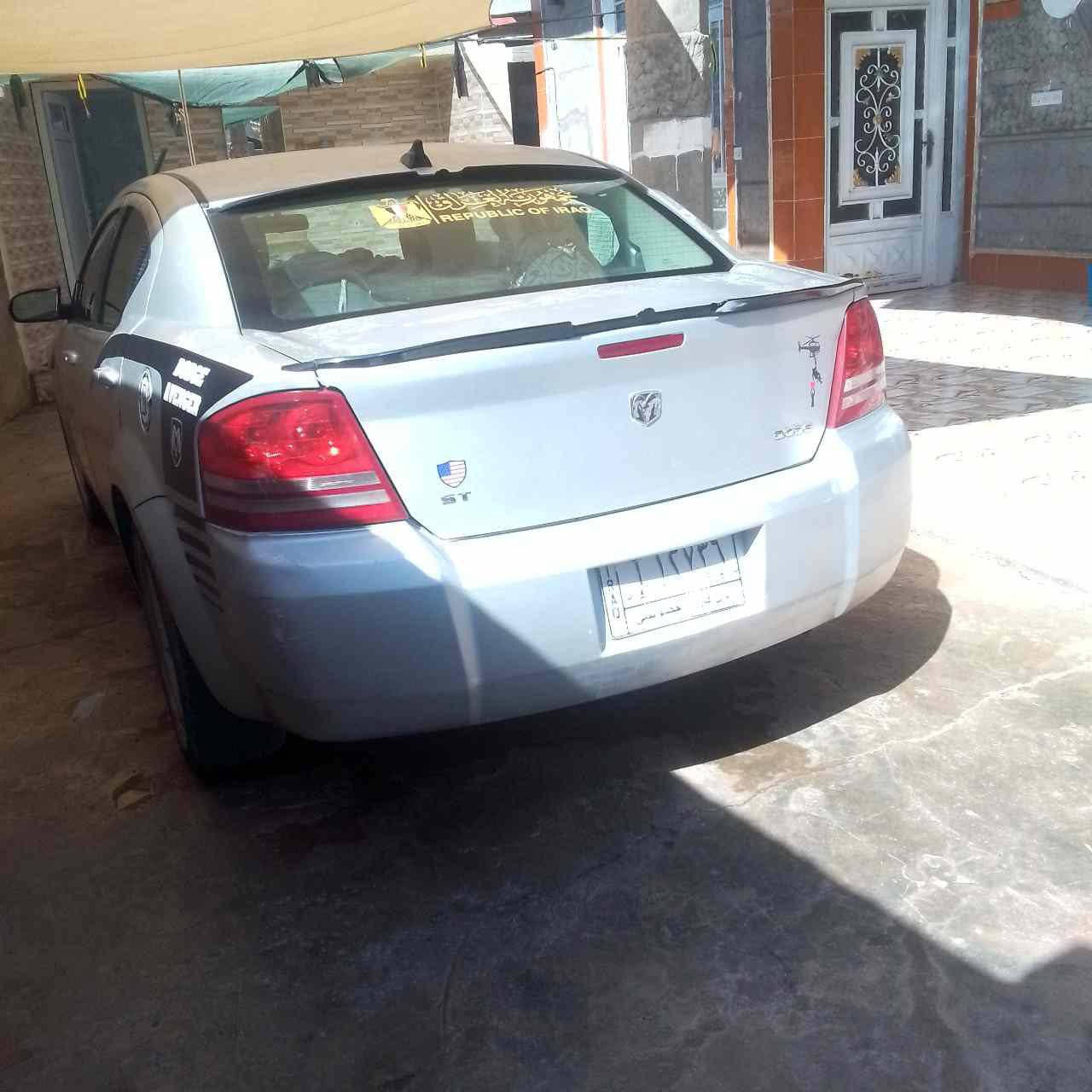 السلام عليكم للبيع فقط دوج افنجر موديل 2010 سياره حلوووه او نظيفه حادث السياره بنيد او جاملغ تبديل فقط بدون دواخل ارباك سليم دواخل جديده شاشه داخليه ومنضومه زنون مكينه او كير  شرط تبريد شغال السعر ولاستفسار على الرقم او خاص مفتوح *********** اتصل وتدلل
