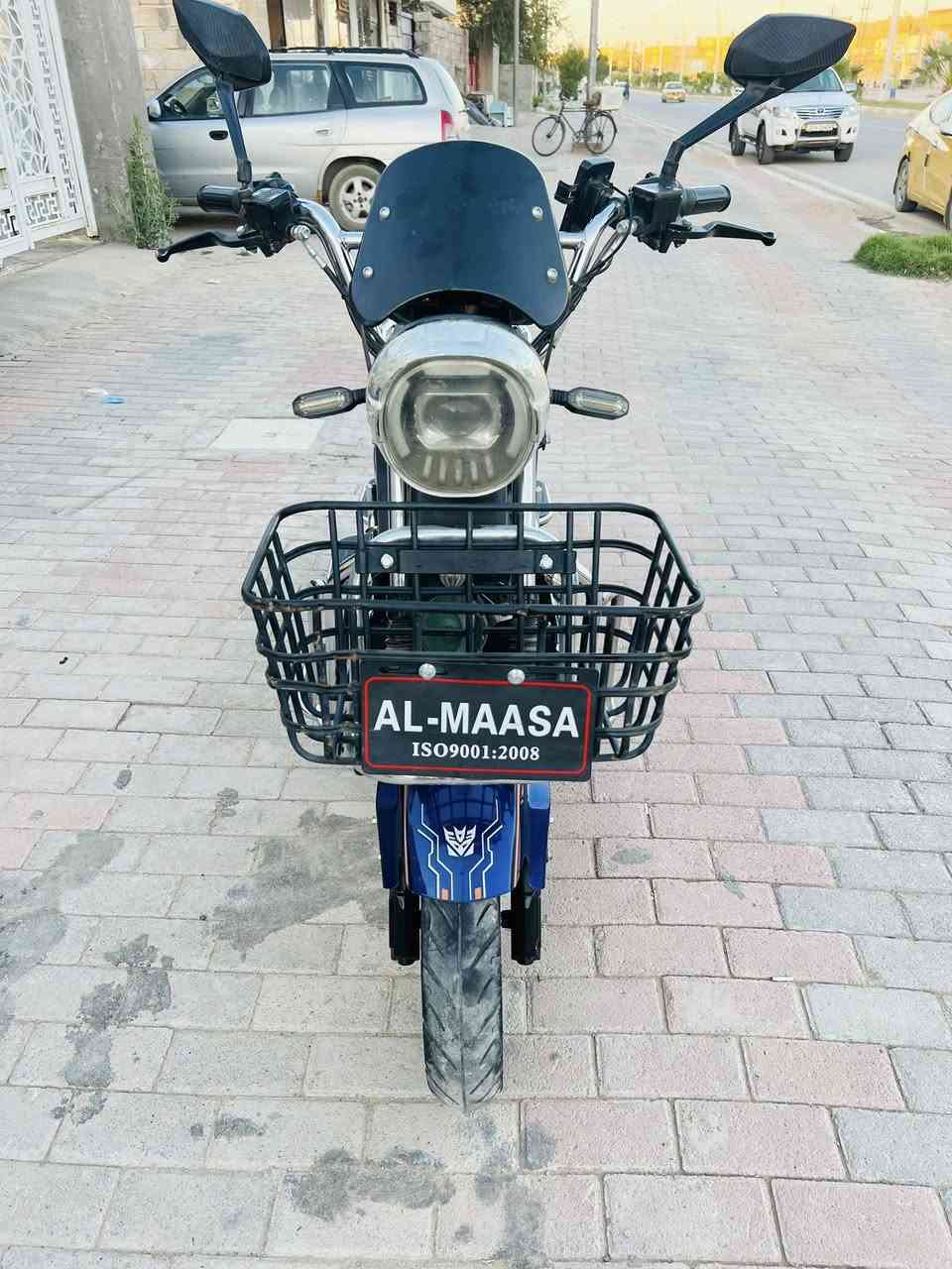 للبيع ماطور جبلي 7 بطارية نظافة 80/100 السعر 550 رقم الهاتف ***********
