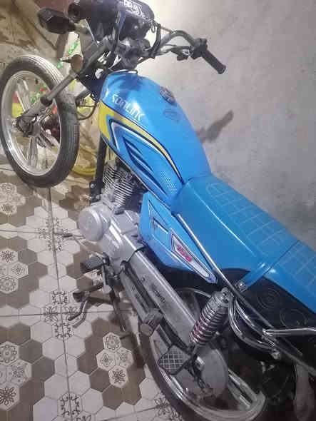 متاح دراجة يراني  خمسة كير موديل 24 بيها ضرار بصيطه
أوراقه موجود اصولي سعرهه 600 بيها مجال
مكاني بغداد بوب الشام وره صيطرت الشعب رقمي *********** متواجد واتساب
