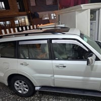 باجيرو ٢٠١٥حبتور كفاله عامه السياره كله علا وضع الشركه المكان الثعالبة...