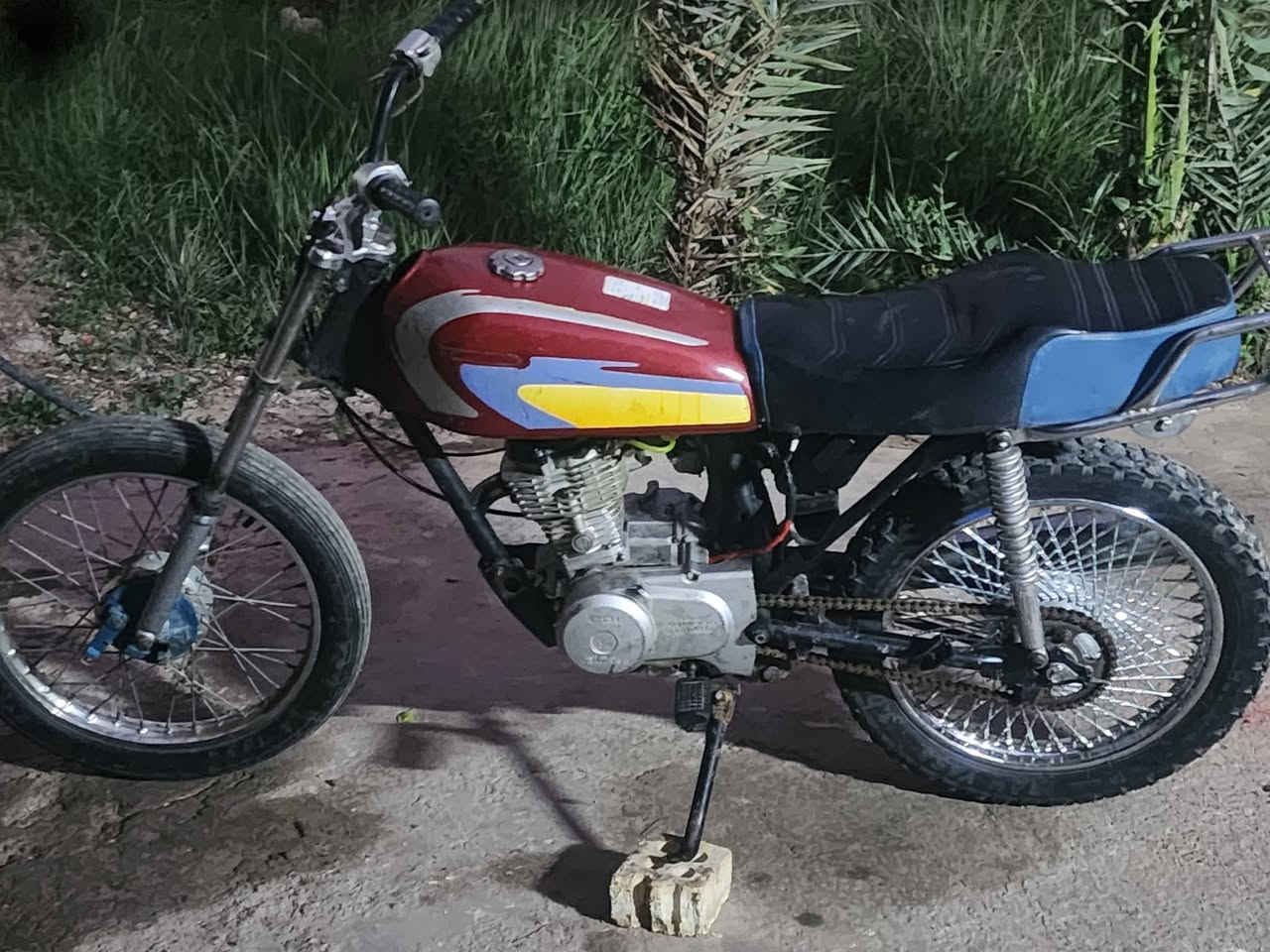 البيع بكان قرب بسمايه قيم وخذ دراجه بس تخربط


**إذا كنت صاحب هذا الإعلان وتريد حذفه لأي سبب، رجاءا أرسل رسالة إلى الدعم الفني**