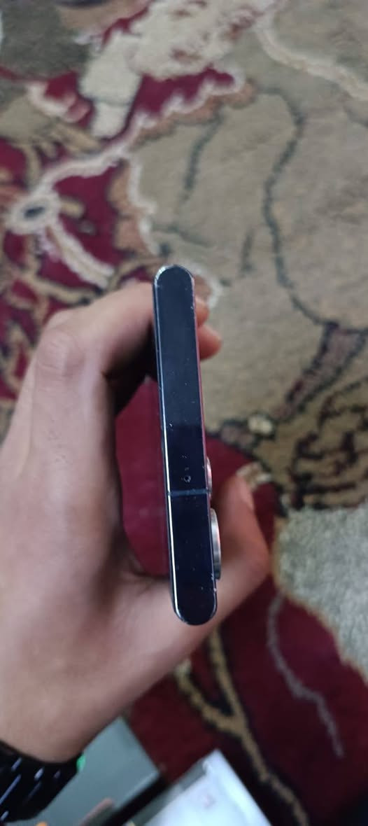 سامسونج s22 الترا
ذاكره 256 
السعر المطلوب 650
للاستفسار ***********
