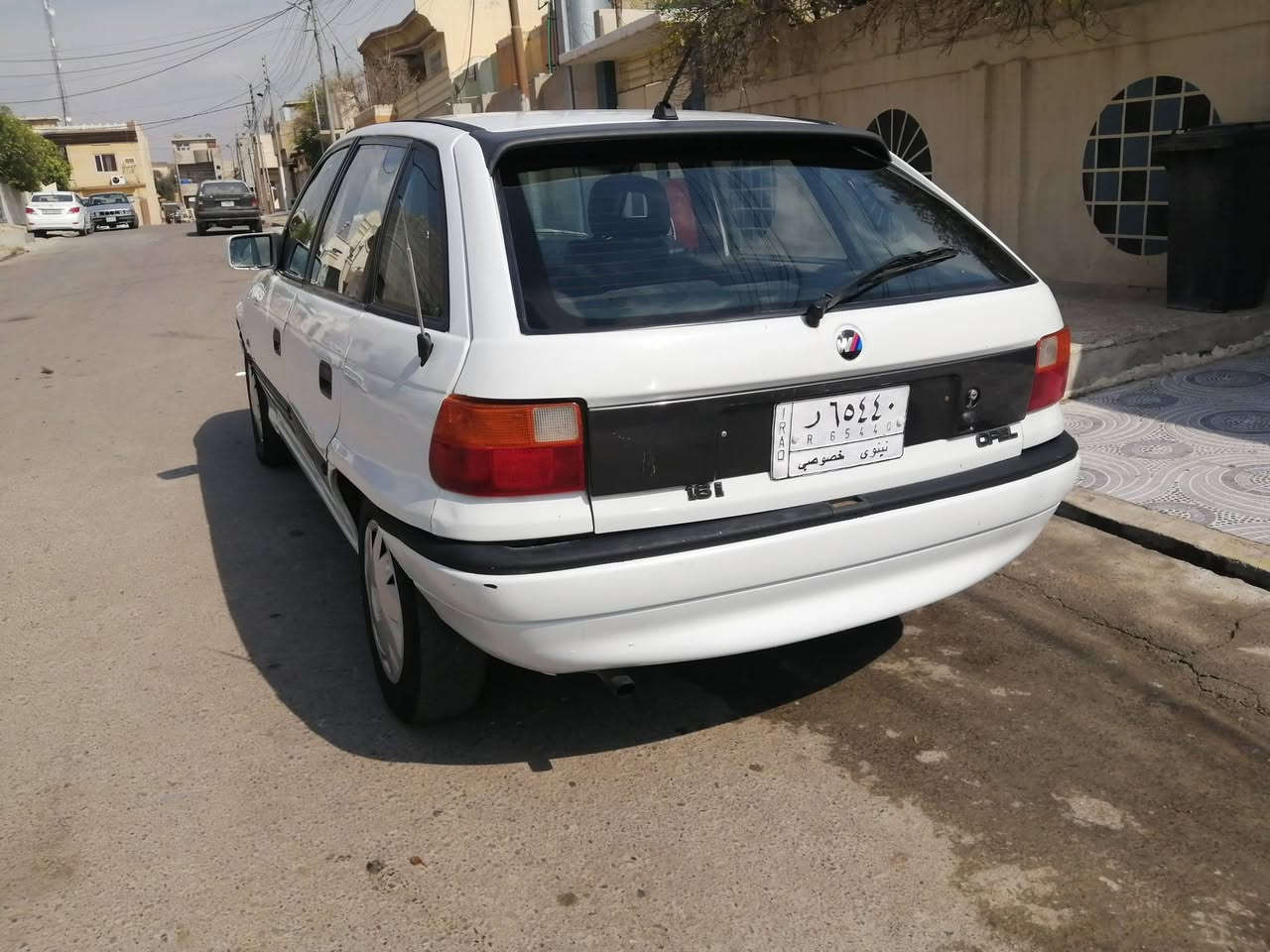 السلام عليكم استرا للبيع موديل 1993 مصبوغه عام محرك وگير شرط ب38
***********
***********
غير متواجد على الفيس
