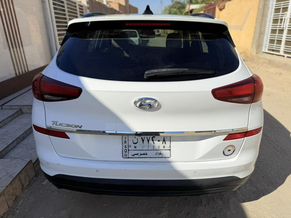 توسان خليجي 2020 فول مواصفات
( بنوراما ) لايت زنون مري شفط كراسي كهرباء جام السايق اوتو بصمه تشغيل ودخول حساس امامي خلفي وكاميرا ويل كب كروم وشاشه كبيره 

رقم بغداد انكليزي الجديد باسمي 
سنويه وهزه جديد  

كير مكينه كفاله من الفتح ولاتنقيص ولاتبخير ولاصوت 

تبريد ثلج حداديه جديده تاير جديد 

بيه حادث 3 قطع ومصلحه بلادي وسوناره موجود ب الصور وعليه ادامه كامله شرط دينار ماتصرف عليه ماشيه 83 الف 

رايده 160 مكاني بابل ***********
