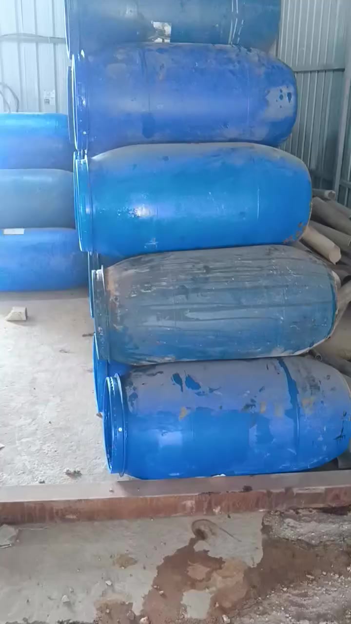 السلام عليكم براميل 
260لتر 23
220لتر 21
170لتر قبق مفتوح 15مكاني بابل حي العسكري قرب العلويه حميده بنت الكاظم أو المدرسه ***********توصيل فقط مركز الحله
