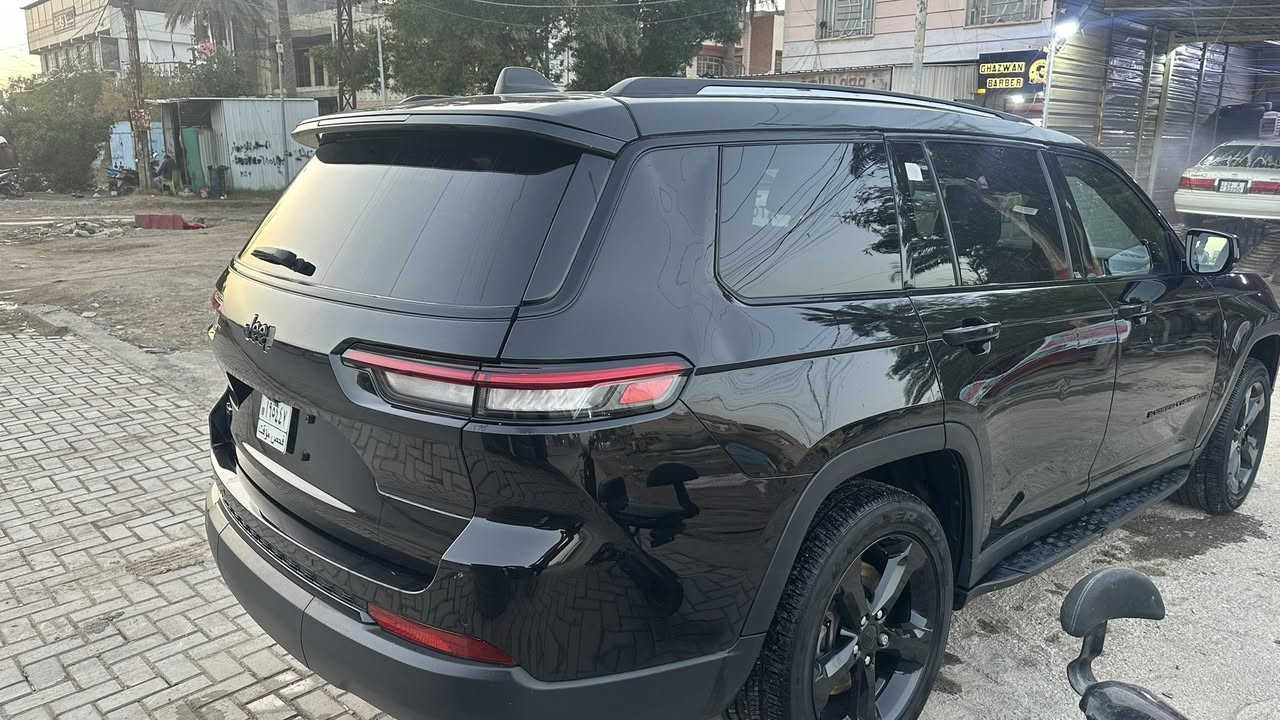 جيب 2024 6 سلندر 7 راكب فول مواصفات بدون ارباك مبدل باب خلفي نفس لون صبغ نص قماره مرقم بغداد شهداء بجم كبس 
سعر 225 بيه مجال العنوان بغداد الزعفرانيه 
الاتصال سيد احمد ***********
