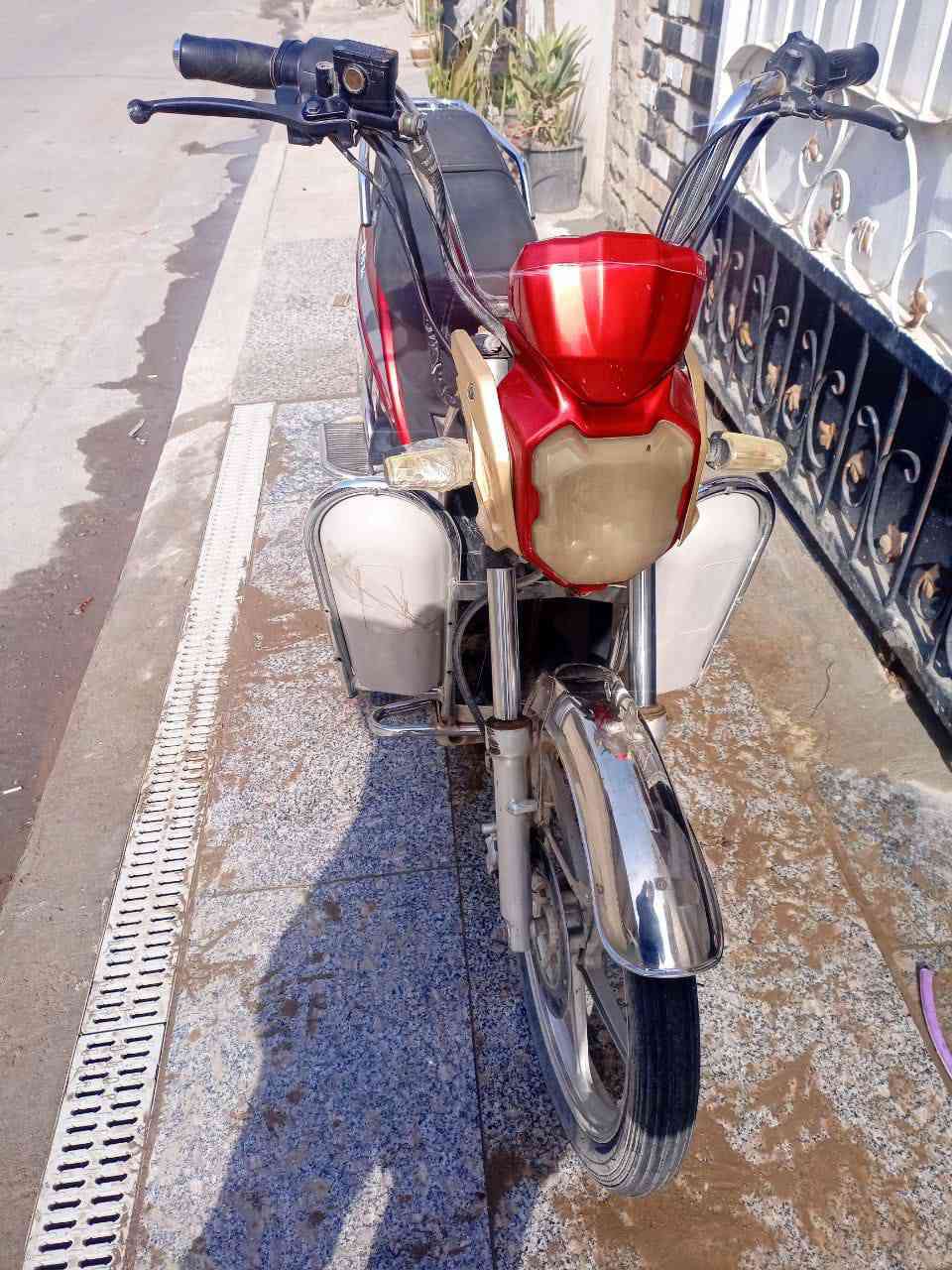 دراجه كلشي مابيهه نضيفه سعرهه 450 وبيهه مجال الي يريدهه يراسلني خاص


**إذا كنت صاحب هذا الإعلان وتريد حذفه لأي سبب، رجاءا أرسل رسالة إلى الدعم الفني**