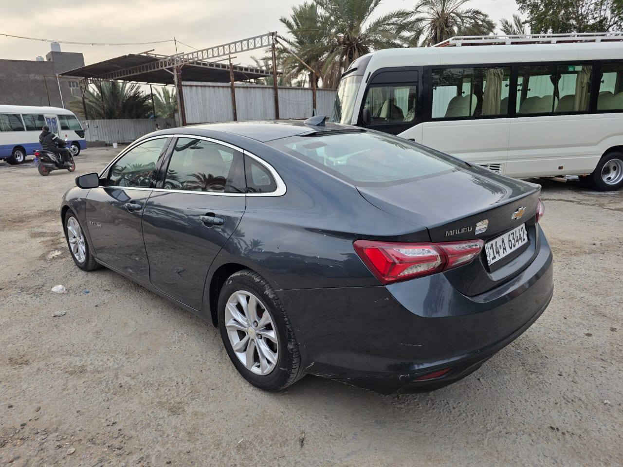 السلام عليكم ماليبو 19 حادثه ربع جاملغ الأمامي فقط سعر 95بيها مجال موبايل ***********        ***********
