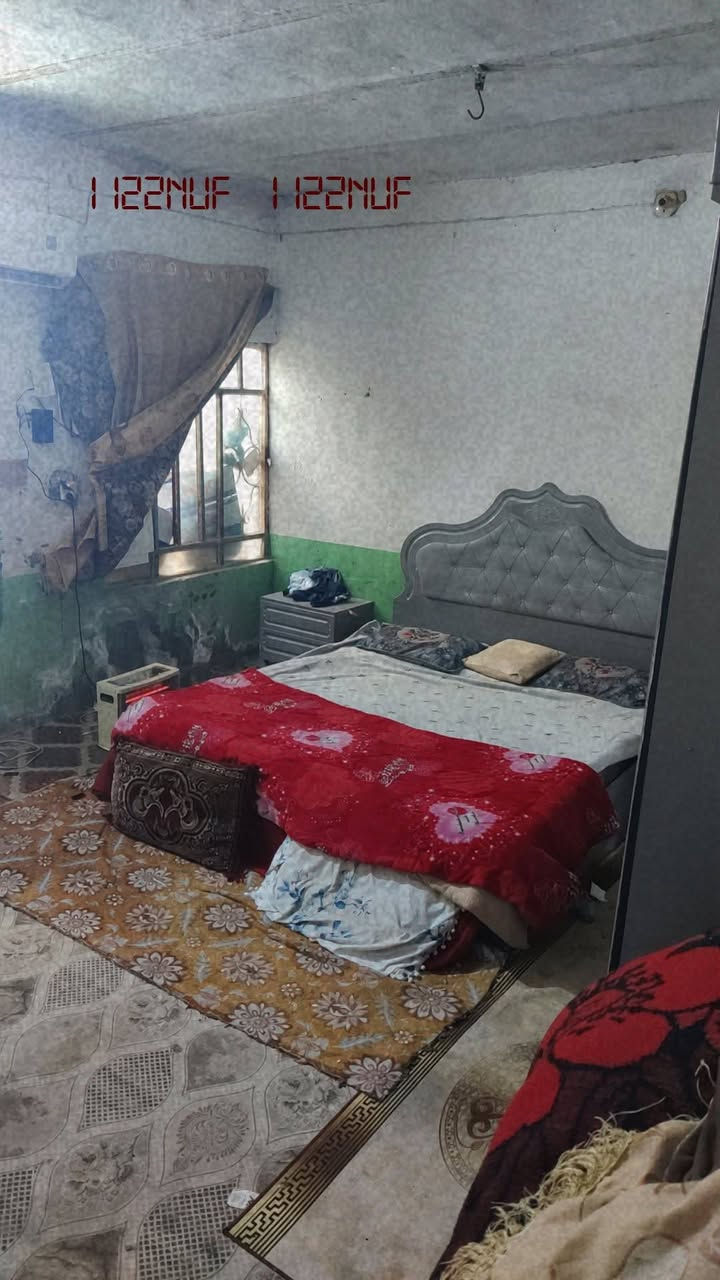 بيت اللبيع مساحته 100 غرفه + صاله + ستقبال +توليت +   حمام +مكشوفه عداد 2 للسعر 27بيه مجال


**إذا كنت صاحب هذا الإعلان وتريد حذفه لأي سبب، رجاءا أرسل رسالة إلى الدعم الفني**