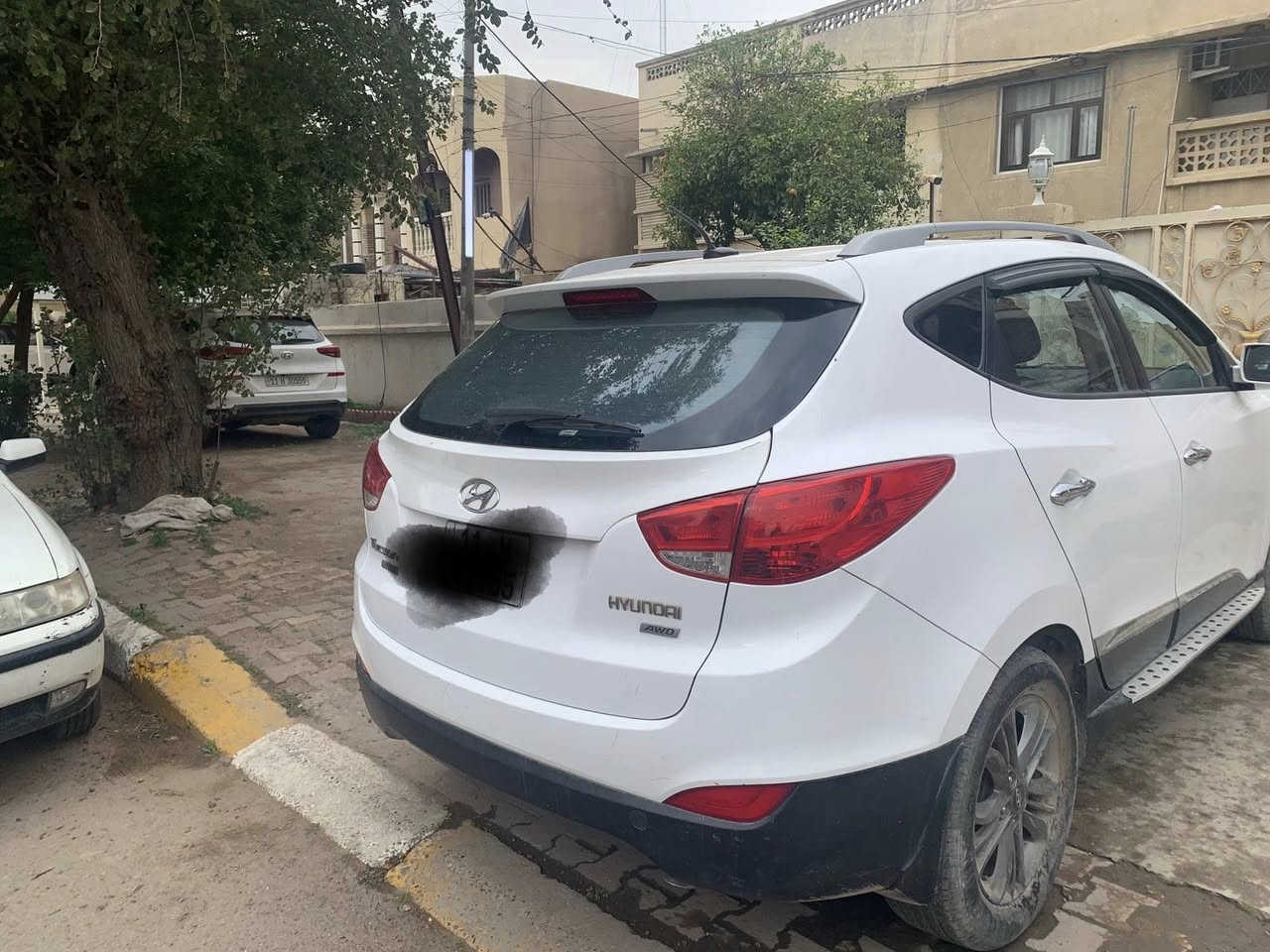 توسان 15 امريكي 2400 /4 فور ويل كوشنات تدفئة حادثهه جامغ جهة السائق مبدل نفس اللون 14500$
***********
