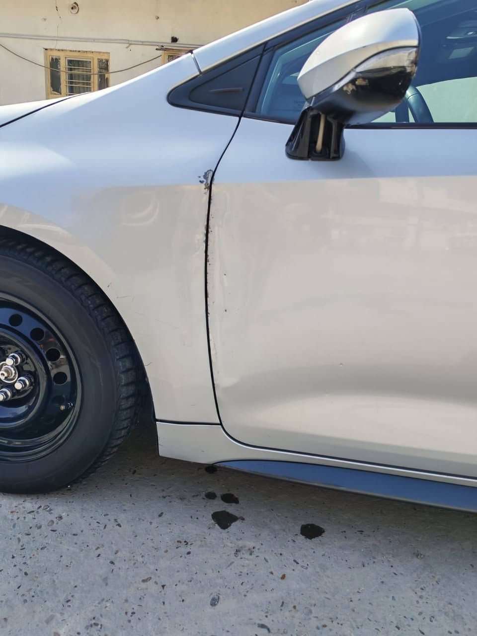 السلام عليكم
كورلا  وارد امركي se
موديل 2022  محرك 2000
الايرباك بس استيرن( دركة )
صور الحادث موجودة بالمنشور 
بدون صبغ تبديل بنيد وجاملغ 
السعر ١٥٠ وبيها مجال


**إذا كنت صاحب هذا الإعلان وتريد حذفه لأي سبب، رجاءا أرسل رسالة إلى الدعم الفني**