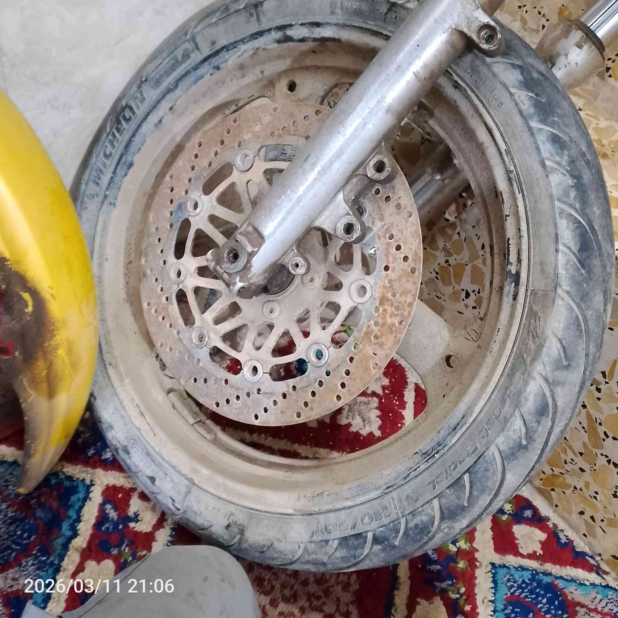 سلام عليكم ورحمه الله من رخصت الادمان للبيع غراض بطح بانده نضاف شتريد اكو من وياله ضفيره حساسات محرك شاسي  او للبيع شلع سعرن 200الف وبيه مجال بسيط كلش بيس سعر كلش كلش مناسب عنوان كربلاء المقدسه لا يوجد توصيل للاستفسار خاص او اتصل على الرقم *********** واتساب خط معلق
