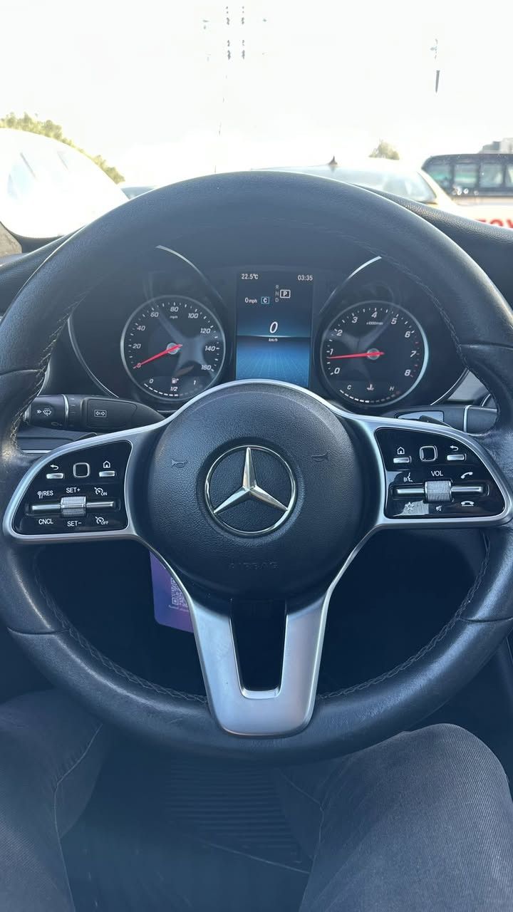 مارسدس موديل 2019 امريكي C300 السياره رقم بغدادجديده كلش السياره تو ويل مو فورمتك فتحه سقف سلايد بجم عدسات زنون شاشه كبيره رادار جانبي ومانع تصادم نضام ترحيب اضويه جانبيه بليدات مال باب 5 بصمه دخول ذكي صندوق كهرباء وفتح الصندوق ذكي بلرجل كامره خلفيه دواره نضام اطفاء المحرك ذاتي بلازدحام ويل كب بلادي حجم 18 تخم تاير جديد تبريد قطعتين دبل بطاريه السياره تحكمات استيرن وشفتات استيرن تبريد قطعتين هند بريك دكمه انضمه قياده كشنات كهرباءوخزن وتدفئه الكشنات الاماميه تبريد قطعتين ستيرن كهرباء لد نهاري رادار جانبي والمرايات الجانبيه قلابه السياره جديده كلش وبدون ايرباك حادثه جاملغ امامي ايمن ومصبوغ البنيد بدون اي تعديل للبنيد صبغ مطابقه لون  كير ومحرك وصدر كله جديد مكفول من الفتح صفر مسج السياره تخبل احلا من الصور جديده كلش شاشه جبيره وكلشي بيه ع الشركه مابيه نقص اي شي رقم بغداد تحويل مباشر السعر 25 الف دولار بيه مجال للاستفسار الاتصال ***********

