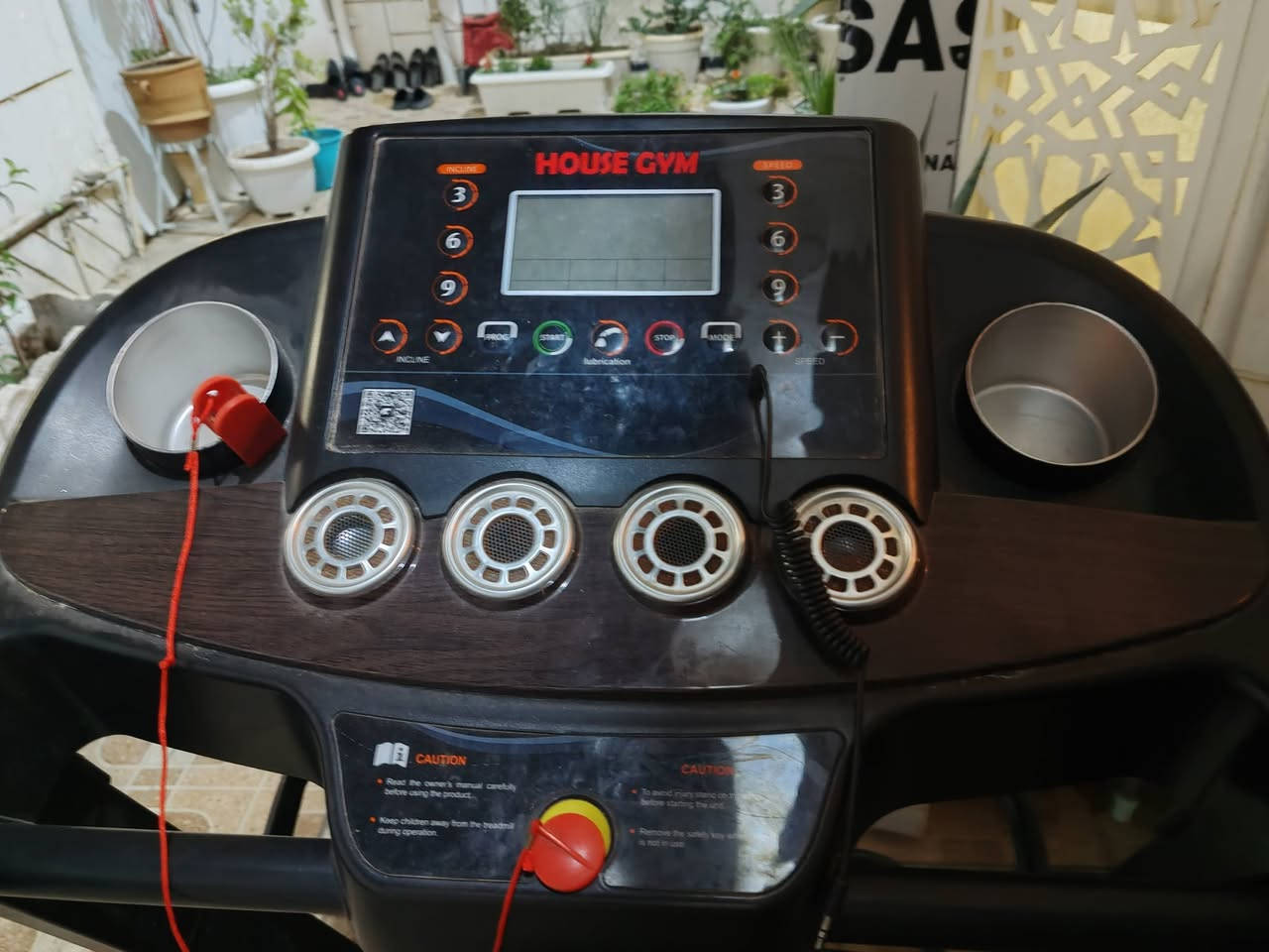 السلام عليكم ورحمة الله وبركاته 
جهاز جري ماركة house gym جبلي دبل ماطور يتحمل وزن اكثر من 150 مستعمل قليل نظيف كلش 
السعر 300 مكاني حله


**إذا كنت صاحب هذا الإعلان وتريد حذفه لأي سبب، رجاءا أرسل رسالة إلى الدعم الفني**