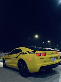 كمارو 2012خليجي سعر 100$ بيها مجال بسيط للشراي للاستفسار 07811076229